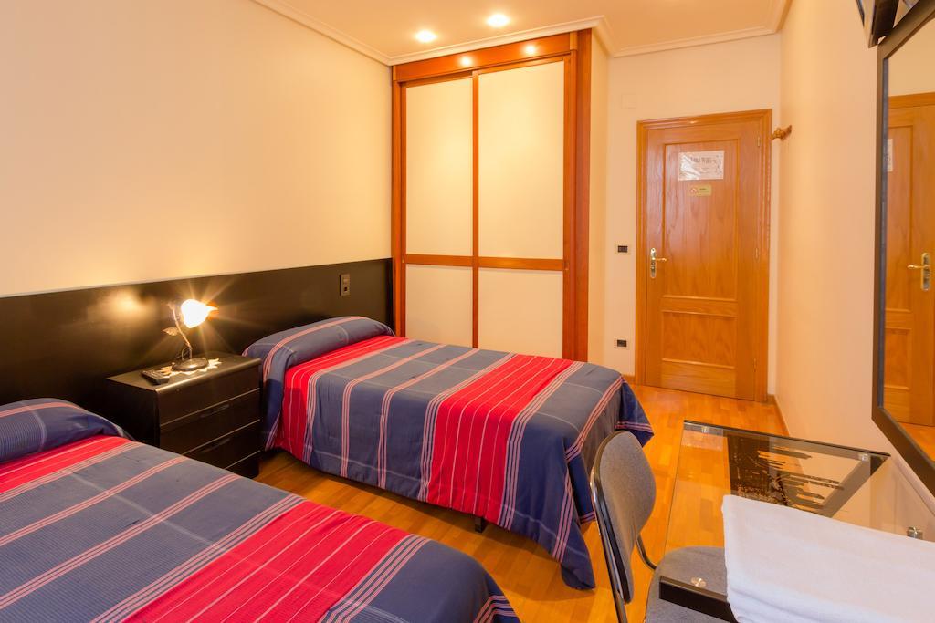 Pension Logroño Rom bilde